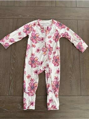 Coco Moon Hibiscus Kiss Bamboo Zippy Sleeper 6-9 Months